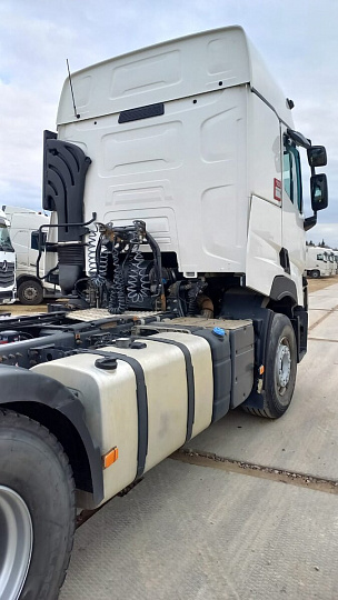 RENAULT C 460