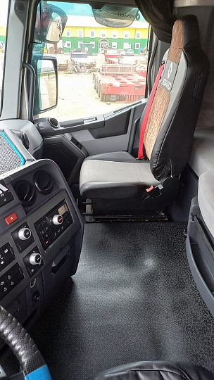 RENAULT C 460
