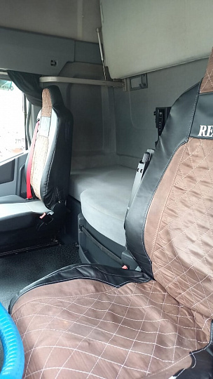 RENAULT C 460