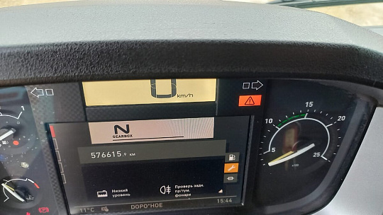 RENAULT C460